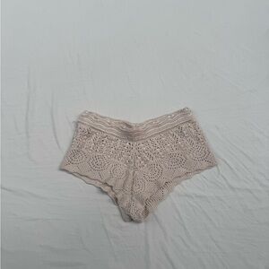 Crochet Lace Micro Shorts in Cream